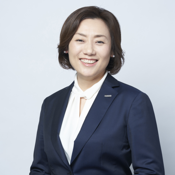 取締役（社外取締役） 伊澤久美 近影